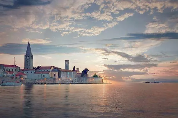 Apartment Radiant Orchid Poreč